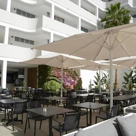 Lb Deluxe Pool View Room/half Board,wifi, Beach Appartement