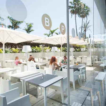 Lb Deluxe Pool View Room/half Board,wifi, Beach Appartement *